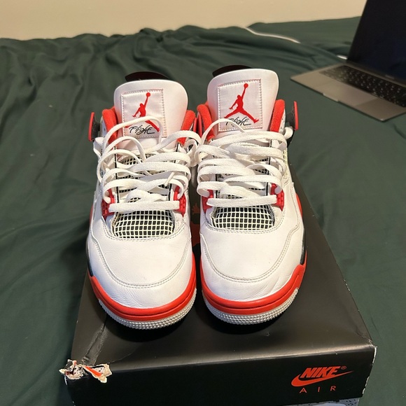 Jordan 4 Fire Red main image 9